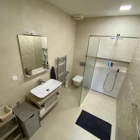 Apart-hotel Veternica V Bernarde 4*