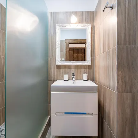 Aparthotel Veternica V Bernarde Vysoke Tatry