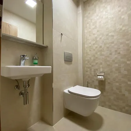 מלון דירות Veternica V Bernarde